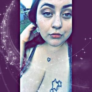 Meet your Posher, Veronica